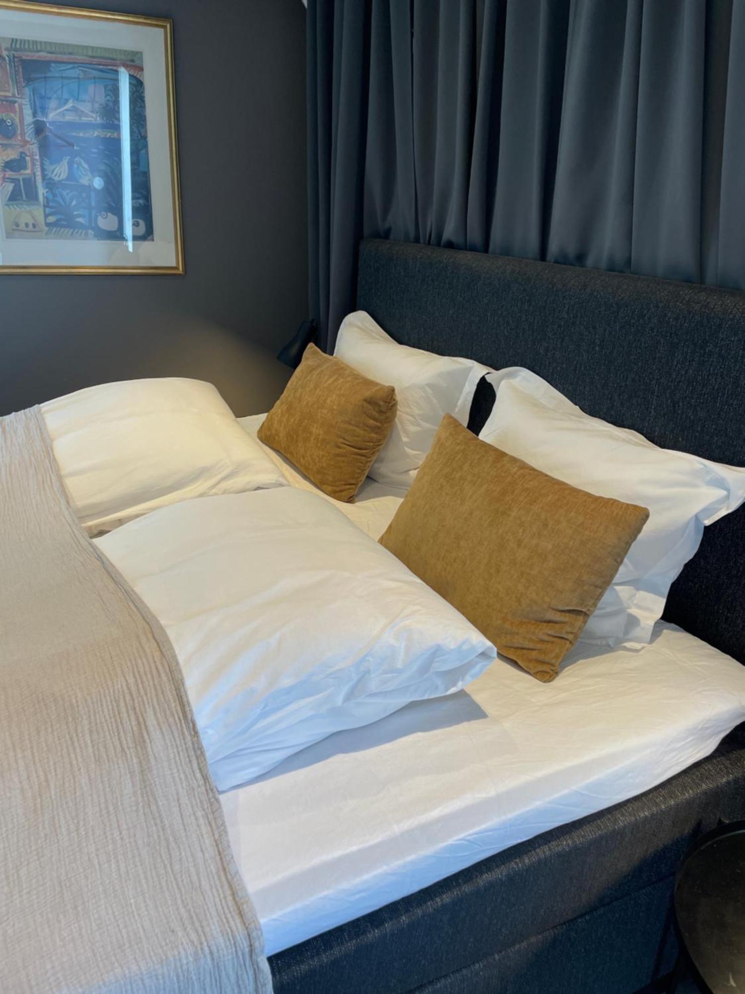 Charming Guesthouse Near City Center - Parking Available 산데피요르드 외부 사진